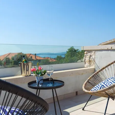 Villa Mendula -orebic By Guide *