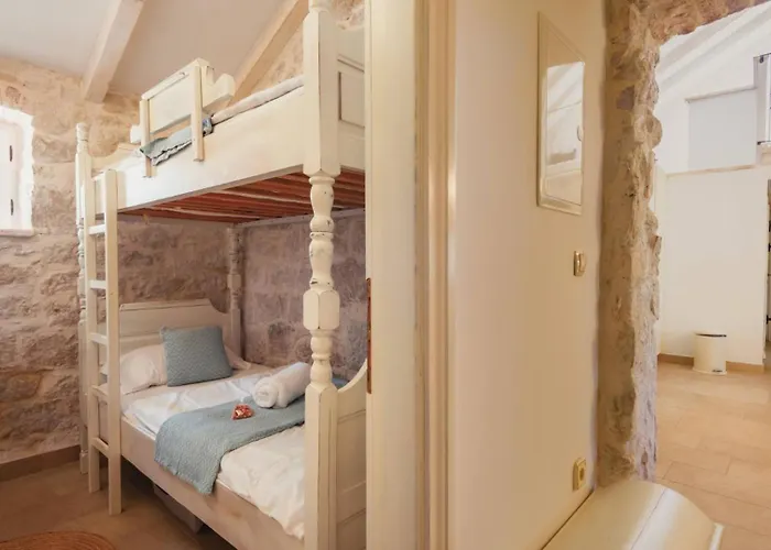 Villa Mendula -orebic By Guide *