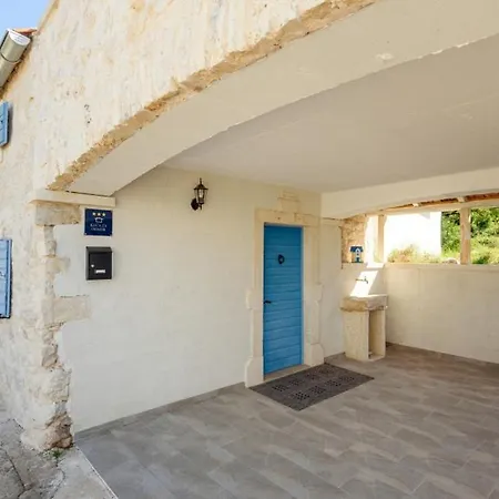 Mendula -orebic By Guide * オレビック