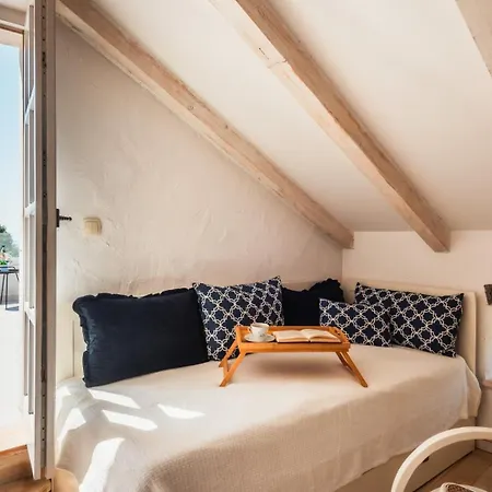 Mendula -orebic By Guide فيلة *