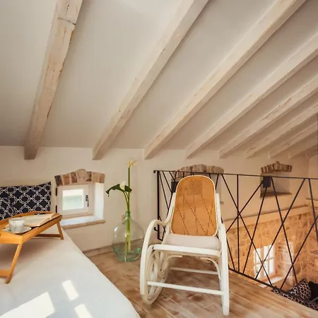 Mendula -orebic By Guide * أوروبيتش