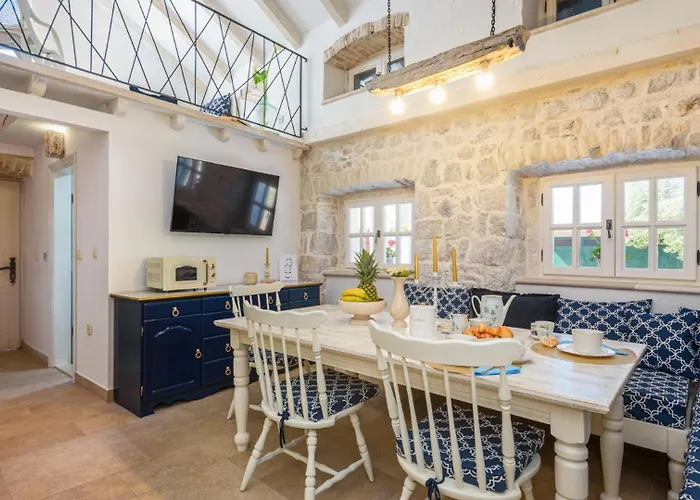 Mendula -orebic By Guide فيلة *